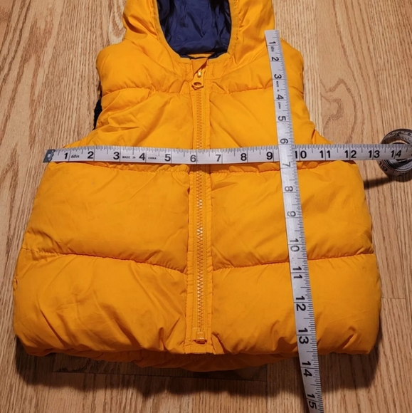 Baby Gap Boys Vest Size: 18-24 Months Full Zip Yellow - Picture 3 of 12